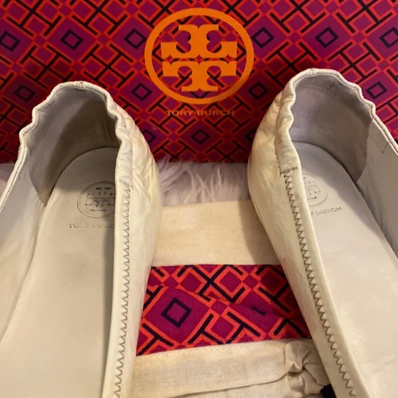 Tori Burch Minnie Travel Ballet with Logo, Ivory, Size 10.5 - Picture 8 of 11
